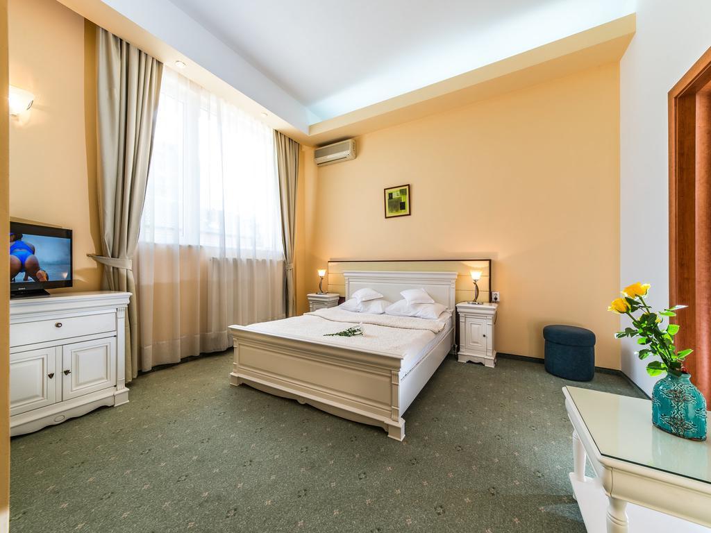 Hotel Opal Клуж-Напока Экстерьер фото